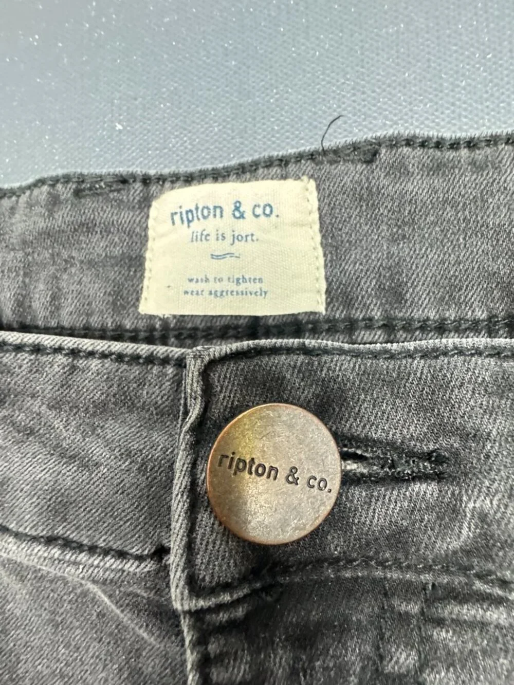 Ripton & Co Womens Size 29 Black Stretch Wide Leg Raw Hem Cargo Jeans High Rise - Picture 5 of 14